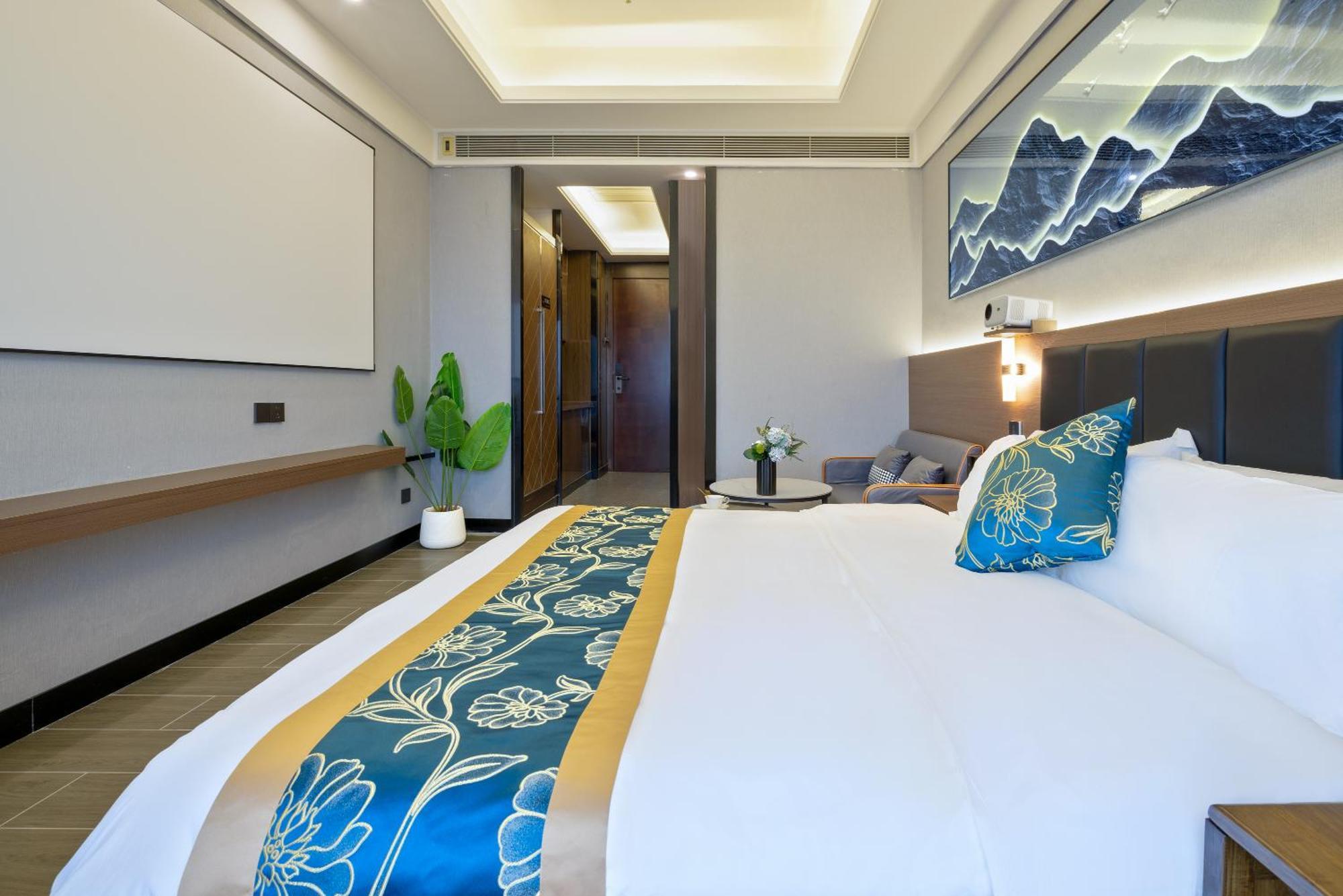 Xingyin Cloudy Hotel Guangzhou Changgang Subway Station - Free Shuttle Bus To Canton Fair Complex During Canton Fair Period Exterior photo